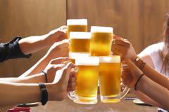 Πού θα πιεις τη φθηνότερη και πού την ακριβότερη μπίρα στον κόσμο