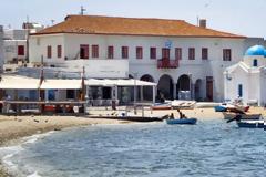 Σίτιση και διαμονή με έξοδα του Δήμου Μυκόνου για Αστυνομικούς-Λιμενικούς-Πυροσβέστες και Δημ.Υπαλλήλους