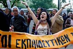 Παρεμβάσεις ΔΕ: Να αποσυρθεί τώρα το νομοσχέδιο για τις δομές εκπαίδευσης και την αξιολόγηση