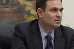 Φ. ΣΑΧΙΝΙΔΗΣ: ΘΕΩΡΗΤΙΚΑ ΥΠΕΡΠΛΕΟΝΑΣΜΑΤΑ ΣΕ ΒΑΡΟΣ ΤΩΝ ΝΟΙΚΟΚΥΡΙΩΝ