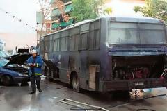 Ανάληψη ευθύνης: «Γι' αυτό τον λόγο επιτεθήκαμε στη κλούβα που μετέφερε τα σκουπίδια των ΜΑΤ»