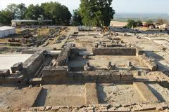 Το ανάκτορο των Αιγών άνοιξε τις πύλες του στο κοινό