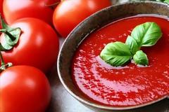 Είναι καλύτερα να τρώτε τη ντομάτα ωμή ή μαγειρεμένη;