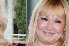 Ξεσπά η Φίνου: «Όποιος δεν θέλει να βλέπει χοντρούλες, τα κουβαδάκια του και σε άλλη παραλία»