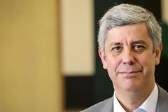 Μ. ΣΕΝΤΕΝΟ: ΔΥΟ ΠΡΟΫΠΟΘΕΣΕΙΣ ΓΙΑ ΤΗΝ ΕΛΑΦΡΥΝΣΗ ΤΟΥ ΧΡΕΟΥΣ