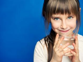 Φωτογραφία για Hydration ratio: 4 μύθοι για τη σχέση των παιδιών με το νερό και την ενυδάτωση!