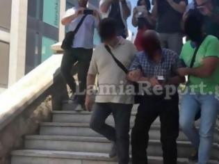Φωτογραφία για Ο δικηγόρος που κακοποιούσε τα εγγόνια του στη Λαμία: «Είμαι αθώος!» (Βίντεο)