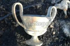 Φωτος: Πυρκαγιά αποκάλυψε κρυμμένο αρχαιολογικό θησαυρό στη Φθιώτιδα!