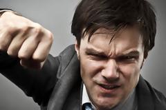 Ποιοι βιολογικοί μηχανισμοί κρύβονται πίσω από την επιθετική συμπεριφορά; Μεγάλη ανακάλυψη Έλληνα επιστήμονα!