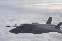 Στη Βρετανία τα πρώτα τέσσερα F-35B μετά από πτήση 6.500 χιλιομέτρων!