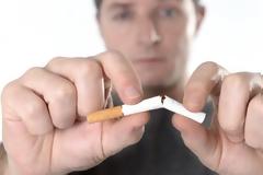 Ποιες είναι οι εφτά τροφές που θα σας βοηθήσουν να κόψετε το κάπνισμα;