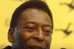 Πελέ: «Ο Νεϊμάρ είναι από τους καλύτερους στον κόσμο, αλλά δεν μπορεί να κερδίσει μόνος του»