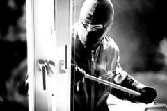 Διάρρηξη στο Γυμνάσιο της Αμφιλοχίας- Έκλεψαν ηλεκτρονικούς υπολογιστές