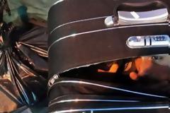 Πρόσφυγας προσπάθησε να φύγει από την Λέσβο κρυμμένος σε… βαλίτσα!