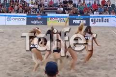 Απίστευτος σκύλος μπουκάρει στις τσιρλίντερ σε αγώνα βόλεϊ στην Θεσσαλονίκη [video]