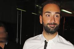 Κοκλώνης: Δείτε με ποια ηθοποιό ήπιε πολύ στα γυρίσματα της εκπομπής που διέκοψαν τη συνέντευξη