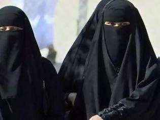 Φωτογραφία για 9 πράγματα που δεν μπορούν να κάνουν ακόμα οι γυναίκες στην Σαουδική Αραβία