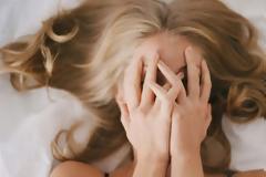 Αυτό το βότανο σταματάει τον πόνο της περιόδου!