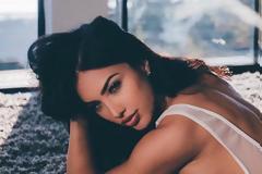 Πόσα εγκεφαλικά μπορεί να αντέξει ένας άνθρωπος; Η τύπισσα είναι προφανέστατα το μελαχρινάκι που μας τραγουδούσε ο Χριστοδουλόπουλος