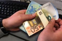 Πολυνομοσχέδιο: Ευνοϊκές διατάξεις για περιστασιακά απασχολούμενους και νέους επαγγελματίες