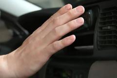 Προσοχή: Αυτό είναι το λάθος με το air condition στο αυτοκίνητο που κάνουμε όλοι!