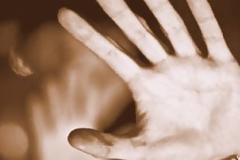 Τρίκαλα: Απείλησε με όπλο την σύντροφό του και έκαψε Ι.Χ. συγγενούς της