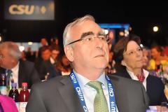 Πρώην Γερμανός ΥΠΟΙΚ: 