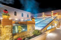 Δημήτριος και Γεωργία Καλοειδή : Οι ομογενείς που έχτισαν 5στερο στον Μυστρά