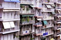 Έκτακτη συνέλευση σε πολυκατοικία για ένα ζευγάρι - Δείτε την επική ανακοίνωση του διαχειριστή [photo]