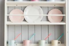 Πώς πρέπει να βάζω τα ποτήρια μέσα στο ντουλάπι;