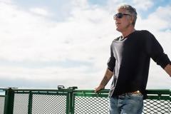 Η μητέρα του Μπουρντέν για την αυτοκτονία του γιου της...