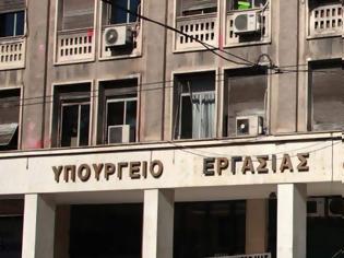 Φωτογραφία για Αναγνώριση διπλάσιου χρόνου υπηρεσίας πολιτικών υπαλλήλων και στρατιωτικών