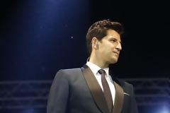 Τι απαντά ο Σάκης Ρουβάς για την δέσμευση των λογαριασμών του