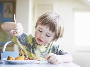 Φωτογραφία για Οι 4 πιο διαδεδομένοι μύθοι για την παιδική διατροφή!