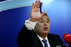 «Βόμβα» Καμμένου: «Δεν ψηφίζουμε συμφωνία με τον όρο Μακεδονία»