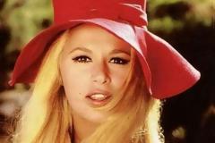 Ο πασίγνωστος ηθοποιός που απατούσε την Αλίκη! «Του έκανα πλάτες εις βάρος της Βουγιουκλάκη, αλλά τι να κάνω»;