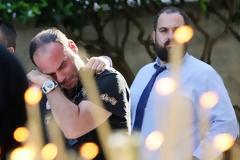 Παύλος Γιαννακόπουλος: Τεράστια συγκίνηση στο λαϊκό προσκύνημα στη Μητρόπολη Αθηνών [photos]