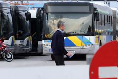 Στάσεις εργασίας σε λεωφορεία και τρόλεϊ την Πέμπτη