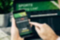 Συλλήψεις για παράνομη ιστοσελίδα στοιχηματισμού ενόψει Μουντιάλ