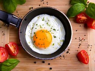 Φωτογραφία για Τι πρέπει να προσέχεις πριν φας ένα αβγό;