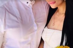 Παντρεύτηκε γνωστή τραγουδίστρια... [photos]