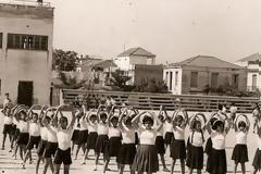 Γκρεμίστηκαν οι κερκίδες στο προαύλιο του ιστορικού Γ' Γυμνασίου