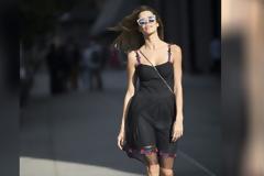 Φυσικά και μπορείς να φορέσεις μποτάκια το καλοκαίρι