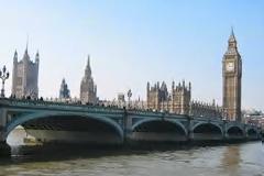 Το φυσάνε και δε κρυώνει! Πώς δύο Πατρινές έγιναν «ρόμπα» στο Λονδίνο;