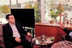 Ποιο είναι το κακό που έκανες για να σε επαινούν ομαδικώς «οι δολοφόνοι των Λαών»;