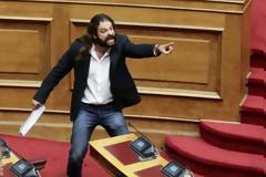 Αντιμέτωπος με το κακούργημα της εσχάτης προδοσίας ο Μπαρμπαρούσης