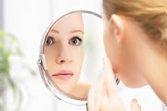 Μήπως είστε πιο νέοι από αυτό που αναγράφει η ταυτότητά σας;