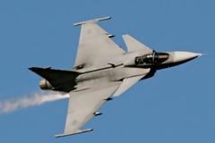 Το μαχητικό JAS-39 προωθεί στις Φιλιππίνες η σουηδική εταιρεία Saab
