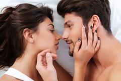 Τα 20 πράγματα που κάνουν οι άντρες στο σεξ και μισεί κάθε γυναίκα