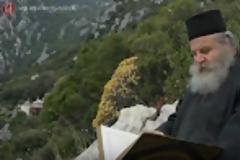 10770 - Προσκύνημα στην Ιερά Καλύβη Αγίου Ακακίου των Καυσοκαλυβίων (βίντεο)